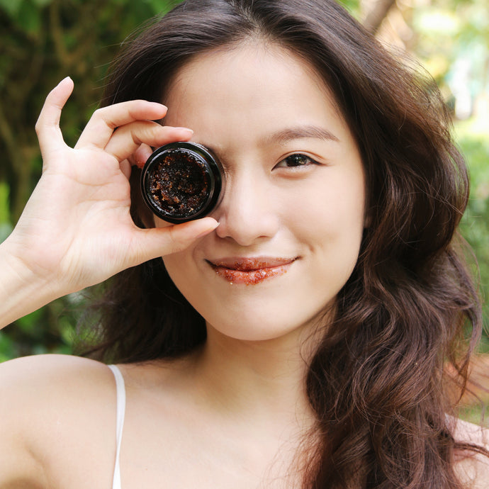 HIỂU ĐÚNG VỀ TẨY TẾ BÀO CHẾT CHO MÔI